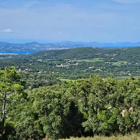 Lägenhet Le Saphir Avec Piscine Et Vue Mer